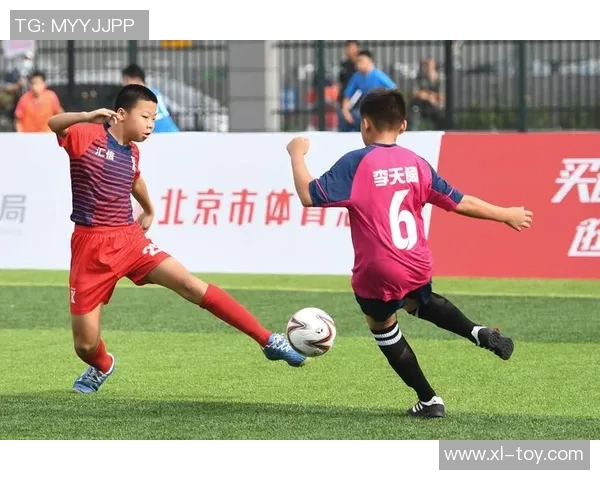 北京足球队在邀请赛中的灵活性表现分析与战术探讨