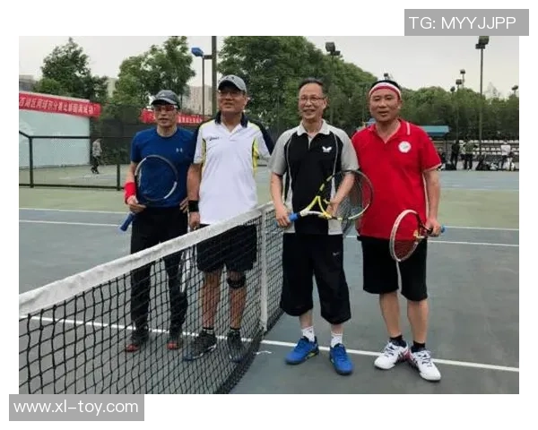 广州与杭州网球队赛后复盘分析团队配合与战术执行的关键因素